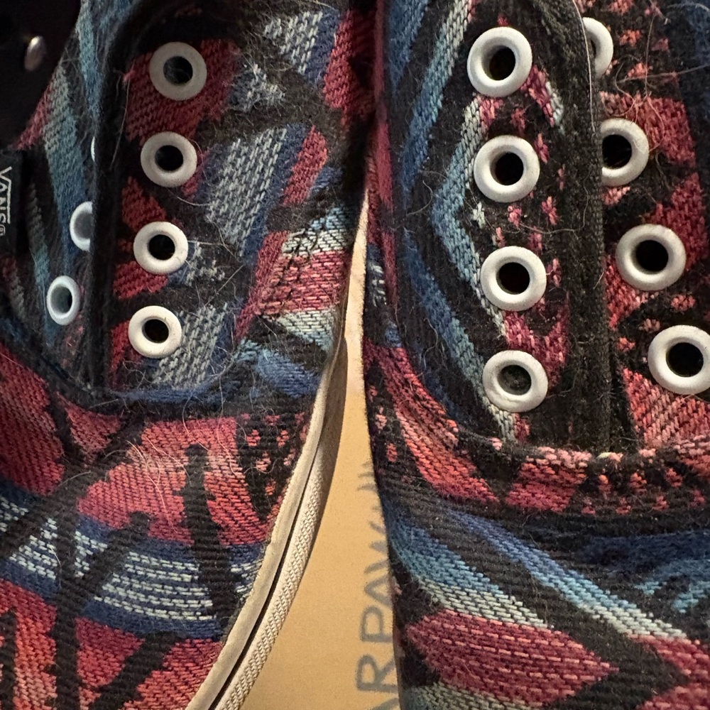 Vans Authentics with SW design